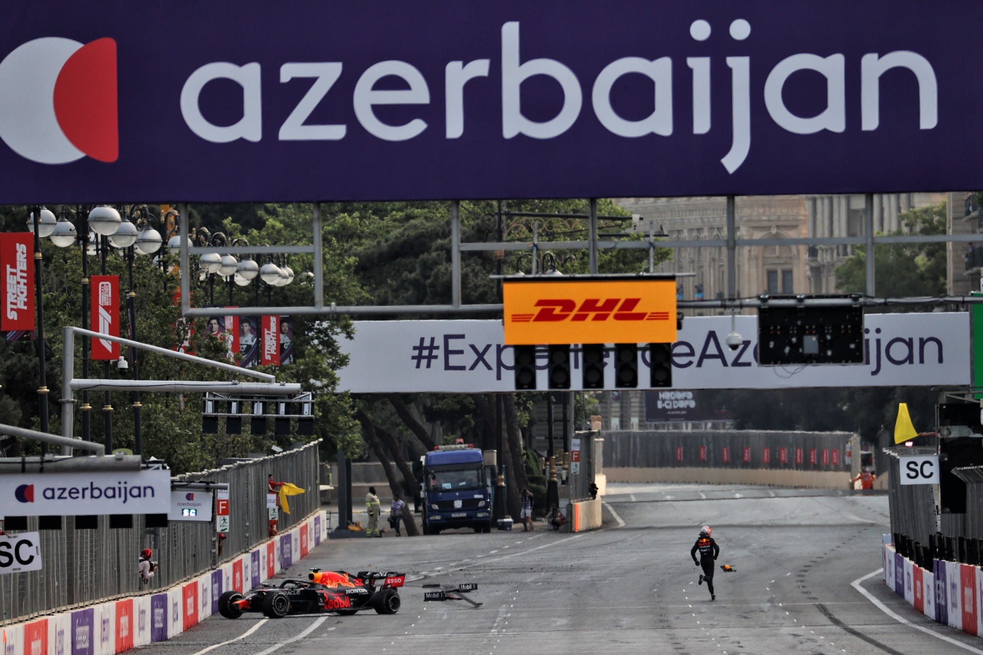 Galeria: confiras as imagens do GP do Azerbaijão de F1 Max Verstappen - Acidente (Red Bull) GP do Azerbaijão F1 2021