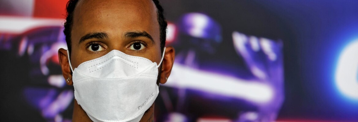 Ministra da Hungria acusa Hamilton de fake news sobre a lei anti-LGBTQ+ do país