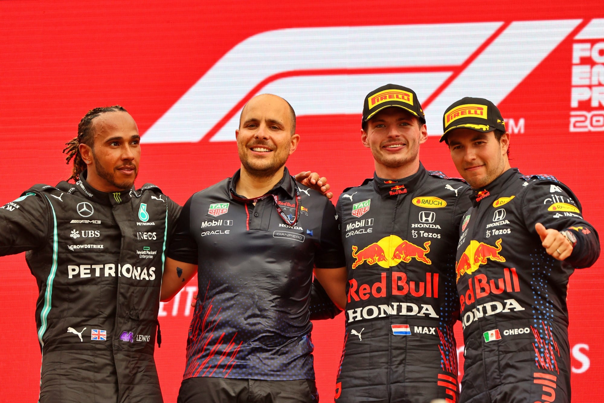 Lewis Hamilton, Gianpiero Lambiase, Max Verstappen e Sergio Perez - Pódio - GP da França F1 2021