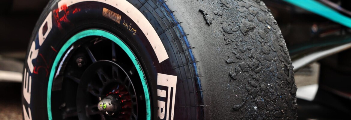 Um dia na pista — track day com pneus standard 225/50 R17