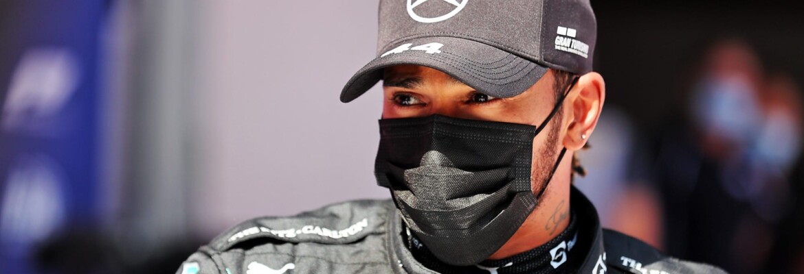 Hamilton fala sobre momento da F1: “Red Bull está sobrando”