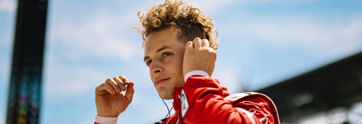 Ferrucci substituirá em Detroit Ilott, que está lesionado