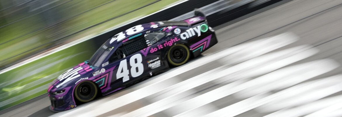 Nascar: Larson sofre problema na volta final e Bowman vence em Pocono