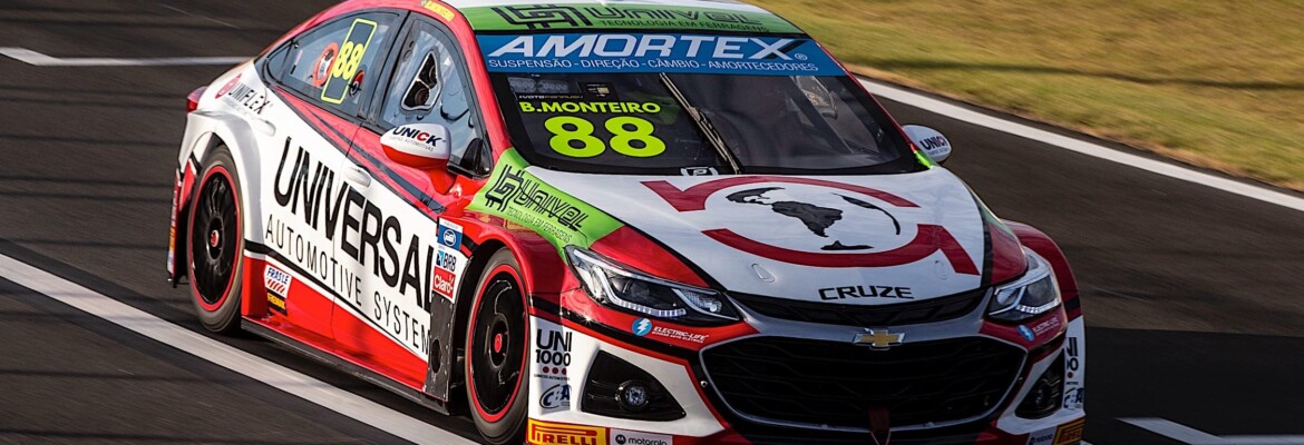 Felipe Massa e Beto Monteiro dominam treinos de estreantes na Stock Car