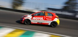 Enzo Gianfratti garante quinta vitória em seis corridas da Copa Shell HB20 em 2021