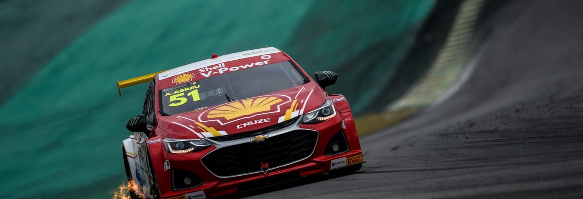 Átila elogia ponto para pole-position e aumento de corridas na Stock Car