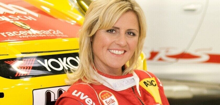 Nordschleife renomeia curva 1 em homenagem a ‘rainha de Nürburgring’ Schmitz