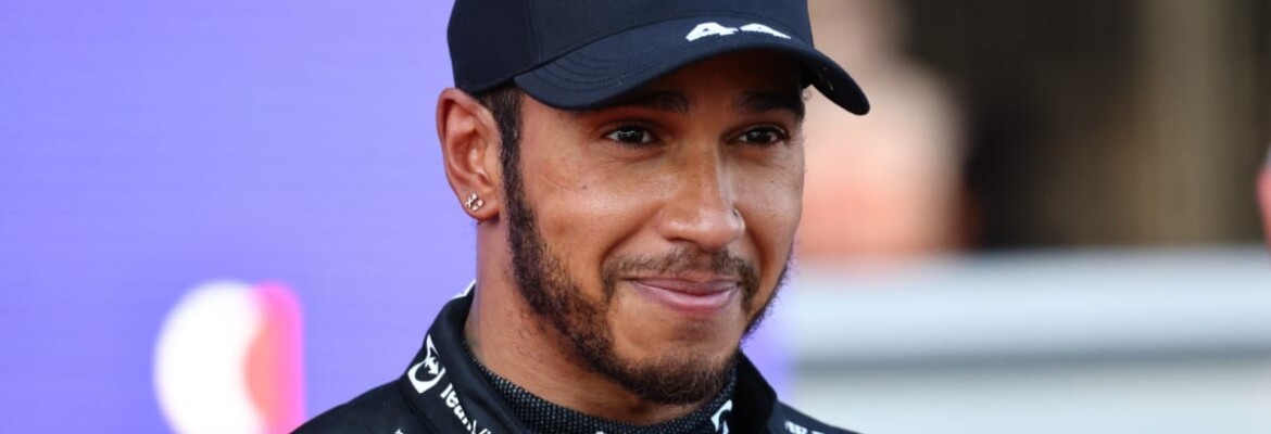 Ex-pilotos avaliam anúncio da renovação de Hamilton com a Mercedes F1