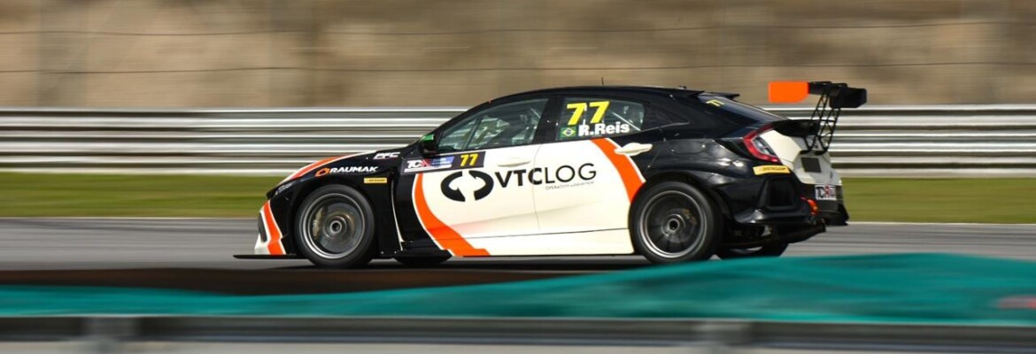 Raphael Reis marca o nome na história do TCR South America com a primeira pole da categoria Raphael Reis marca o nome na história do TCR South America com a primeira pole da categoria