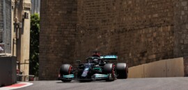 Mercedes F1 estaria usando asa traseira igual a da Red Bull?