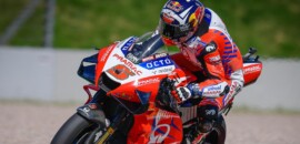 Zarco cai, mas derrota Quartararo em briga pela pole na Alemanha