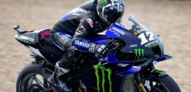 Viñales lidera sexta afetada por chuva na Holanda; Márquez sofre queda forte