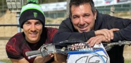 Pai vê Viñales semelhante a Márquez e diz que Yamaha não deu “moto que precisava”