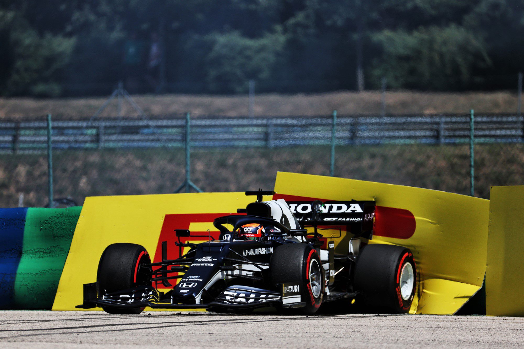 Galeria: as imagens do primeiro dia de treinos da F1 na Hungria Yuki Tsunoda (AlphaTauri) GP da Hungria F1 2021