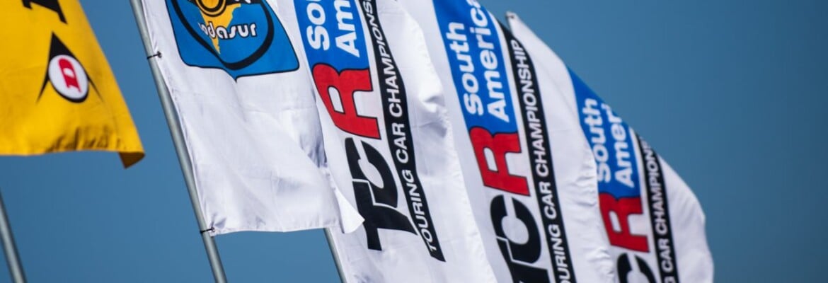 Com 22 pilotos de 6 nacionalidades e 4 montadoras diferentes no grid, TCR South America acelera em Curitiba