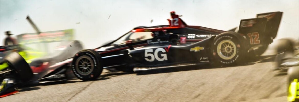 Will Power machuca o pulso em acidente no GP de Mid-Ohio