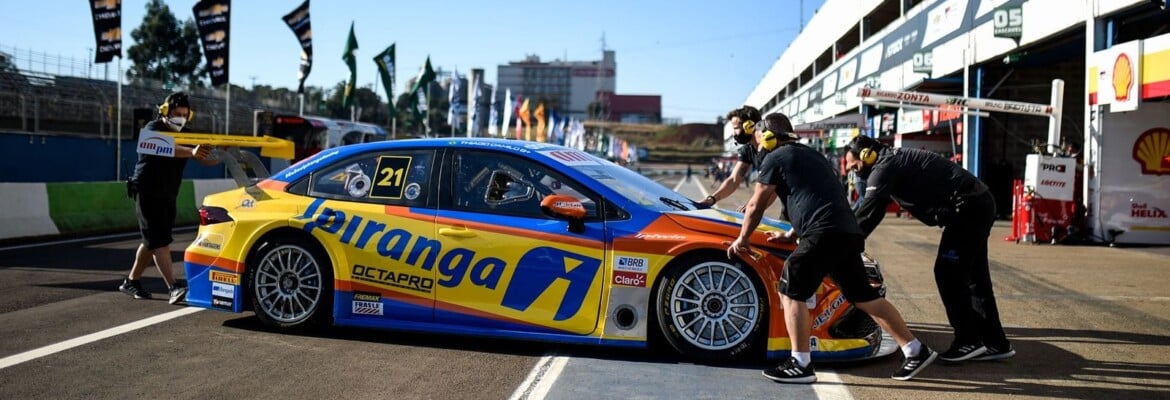 Camilo exalta equipe após faturar pole position em Cascavel