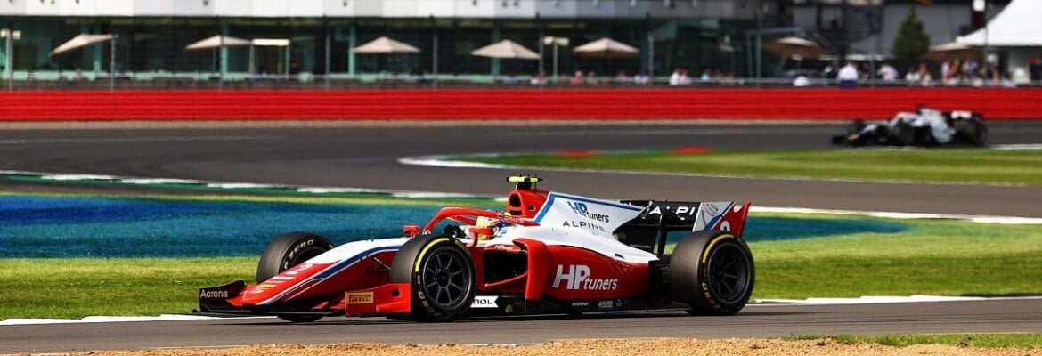 Oscar Piastri fatura pole position da Fórmula 2 em Silverstone