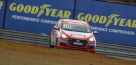 Enzo Gianfratti segue na liderança Copa Shell HB20 na classe Super com 6 vitórias em 8 provas