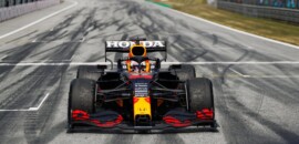 O carro da Red Bull F1 evoluiu bastante, diz Verstappen