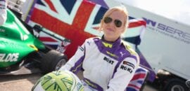 Powell aparece no fim e larga na frente no GP da Inglaterra da W Series