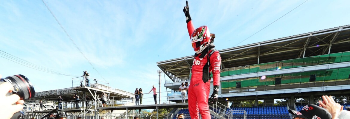 Caio Castro se diz orgulhoso por vitória em Interlagos: “Eu me preparei para estar aqui”