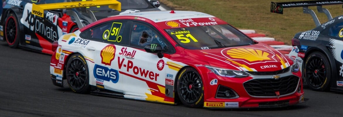 Shell mira liderança do campeonato e os três pilotos no top10 da Stock Car em Cascavel