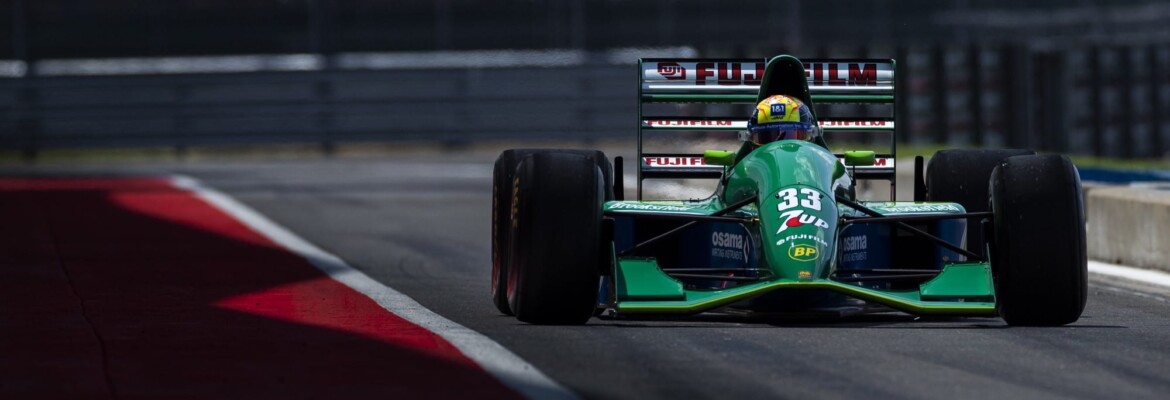 Galeria: Mick Schumacher pilota Jordan da estreia do seu pai na F1