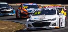 Daniel Serra e Átila Abreu vencem corridas da Stock Car no anel externo de Curitiba