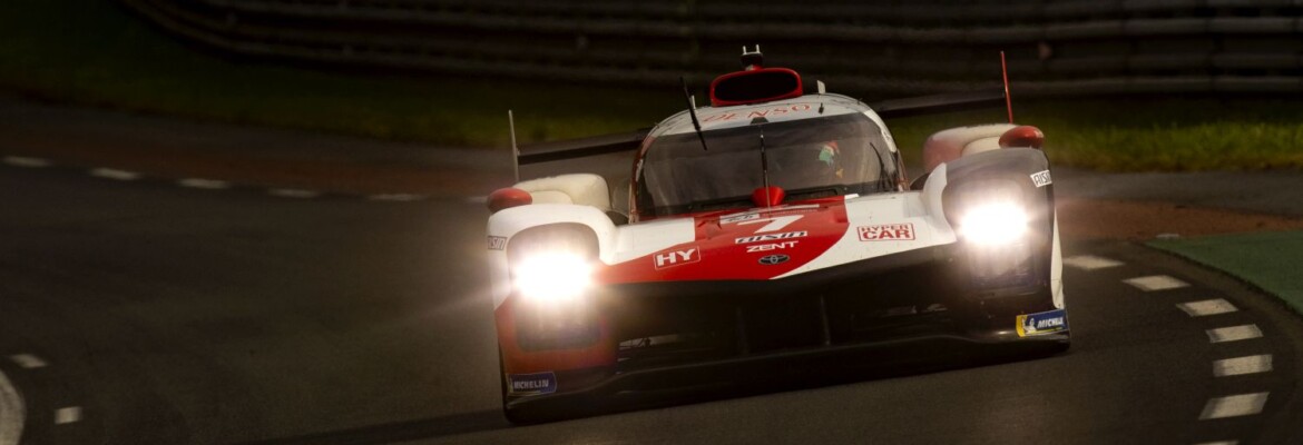 Toyota mantém liderança das 24 Horas de Le Mans na metade da corrida