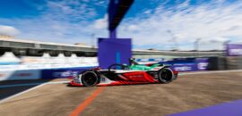 Di Grassi faz o hino brasileiro tocar na corrida 1 da Fórmula E em Berlim