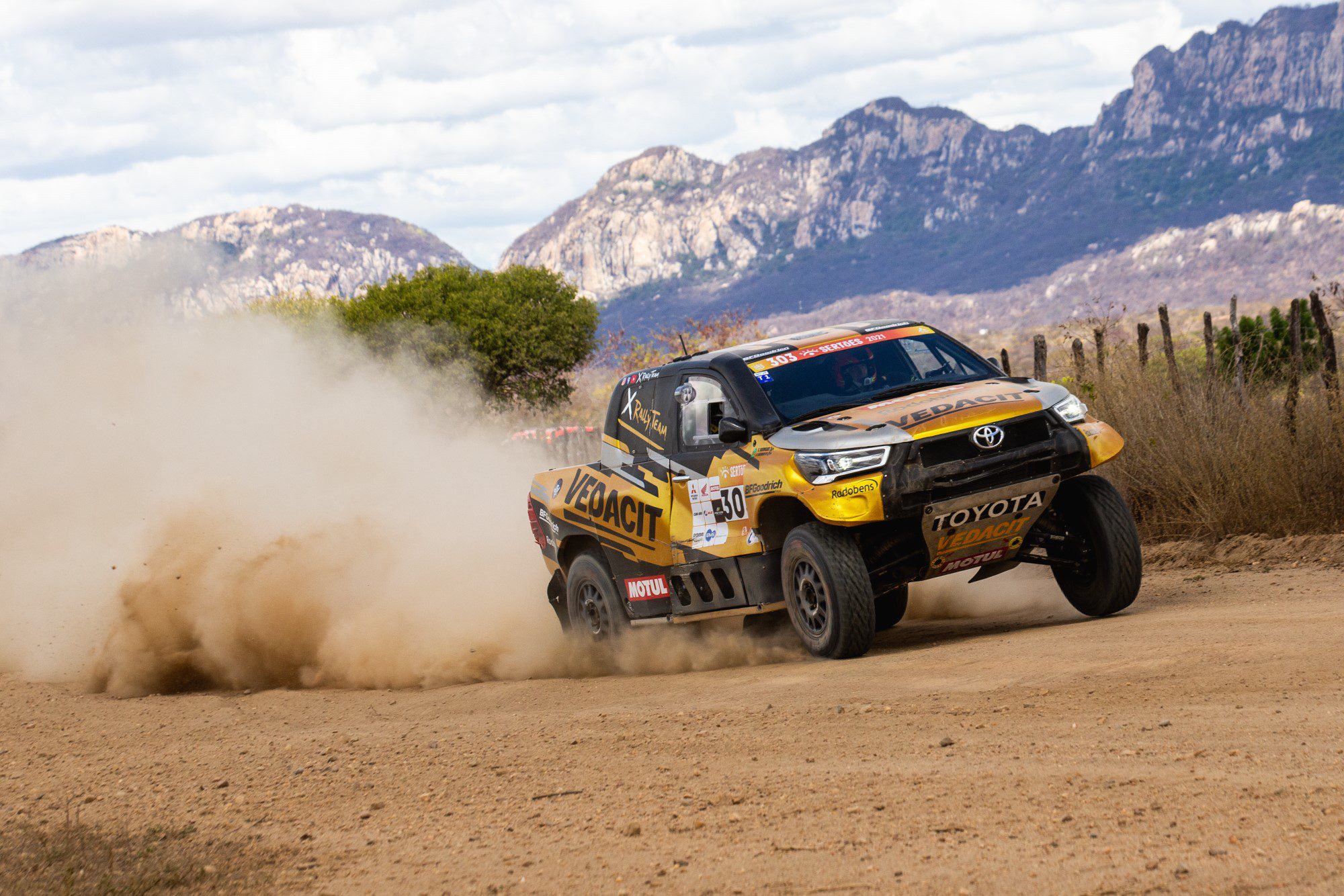 Rally dos Sertões 2021 consagra tetra, bi e dois estrangeiros Rally dos Sertões 2021 - Baumgart/Andreotti tira diferença de 1m40s e vence a maior rally das Américas