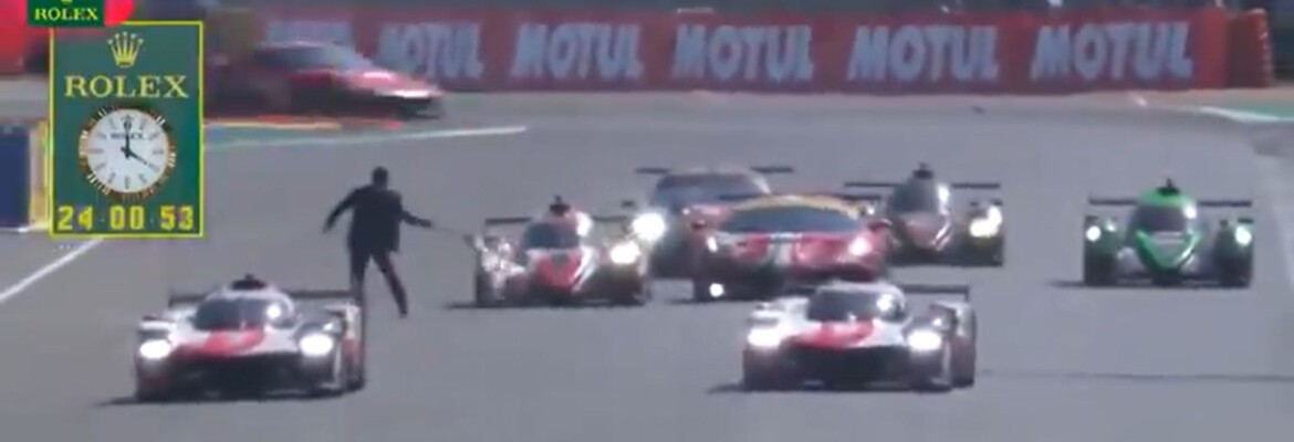 24 Horas de Le Mans tem chegada apertada na LMP2 e quase atropelamento