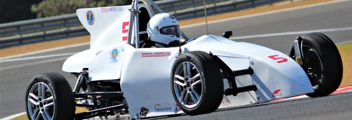 Piloto da FVee corre para ajudar crianças na luta pelo remédio mais caro do mundo