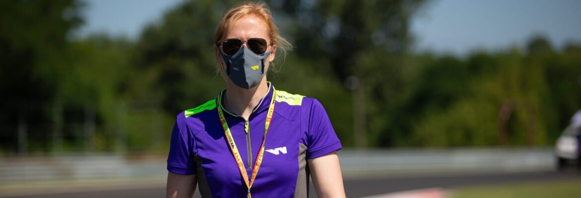 Powell vê melhor desempenho na temporada 2021 da W Series: “Estou satisfeita”