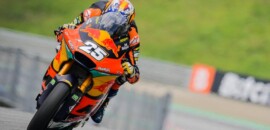 Fernandez vence na Áustria na Moto2 e encosta no líder Gardner