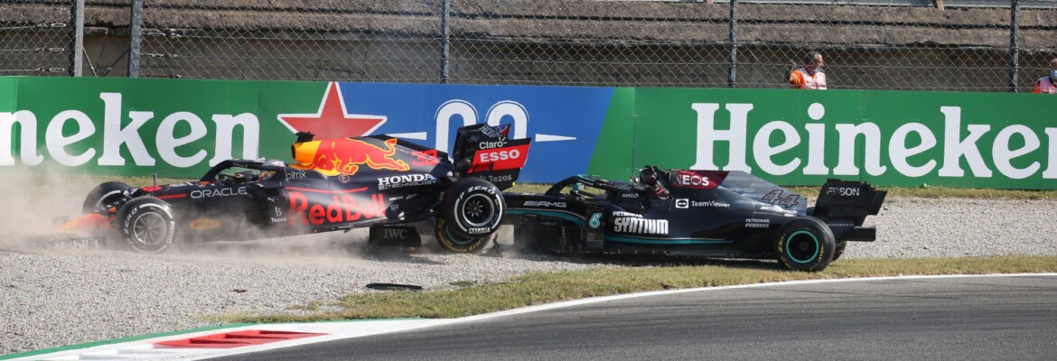 Verstappen discorda da penalidade no GP da Itália de F1 Verstappen discorda da penalidade no GP da Itália de F1