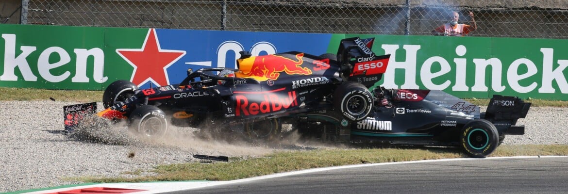 Jornalista explica critérios usados pelos comissários na penalidade de Verstappen na F1