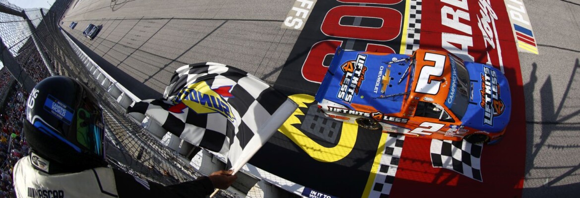 Sheldon Creed vence em Darlington pela Nascar Truck Series