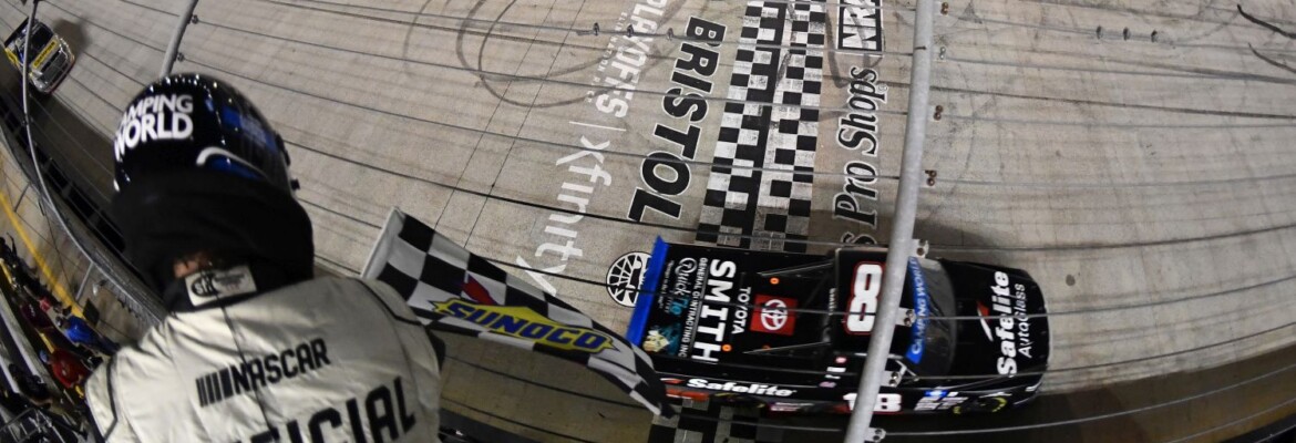 Chandler Smith vence em Bristol e se classifica na Nascar Truck Series