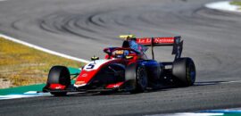 Novalak bate Doohan e garante pole da F3 na Rússia