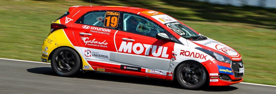 Líder na Super, Enzo Gianfratti acelera no novo Circuito Potenza pela Copa Shell HB20