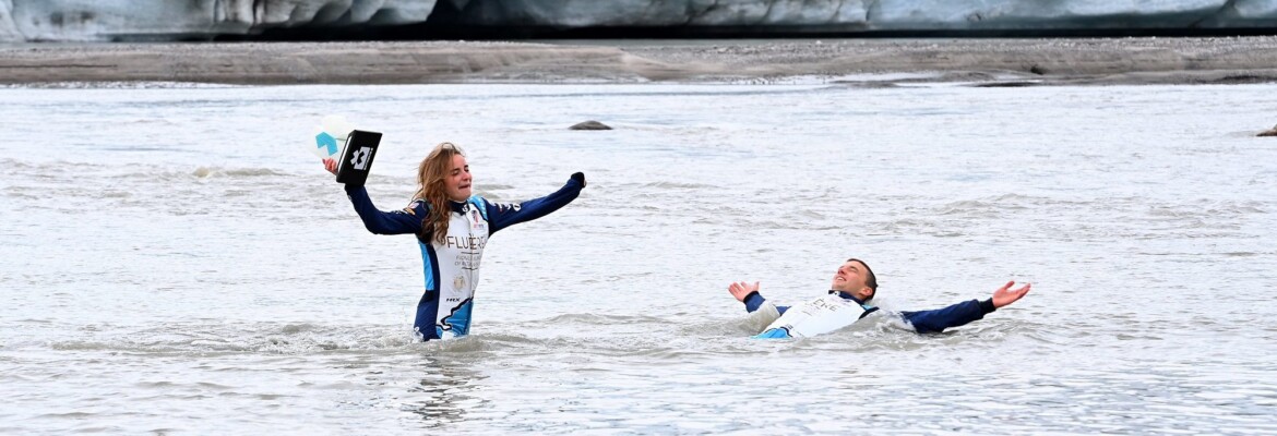 Vídeo: Munnings e Hansen comemoram vitória na Extreme E com mergulho no Ártico