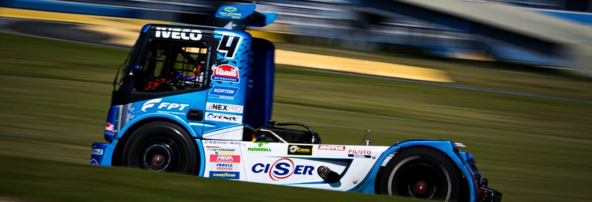 Felipe Giaffone conquista dois segundos lugares para a Iveco Usual Racing em Curitiba