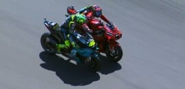 Por Bagnaia, Valentino Rossi confirma presença no GP de Valência da MotoGP