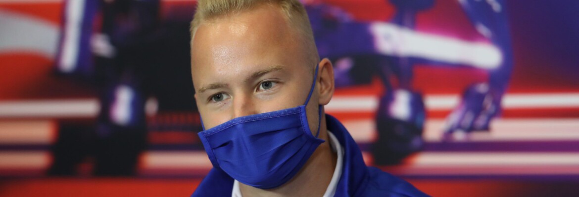 Mazepin sobre aprendizado na F1: “É difícil voltar para casa com o P19”