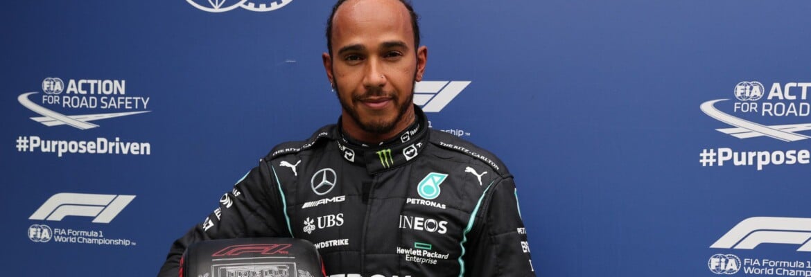 Hamilton diz não se importar com a pole não ter sido registrada para ele na F1