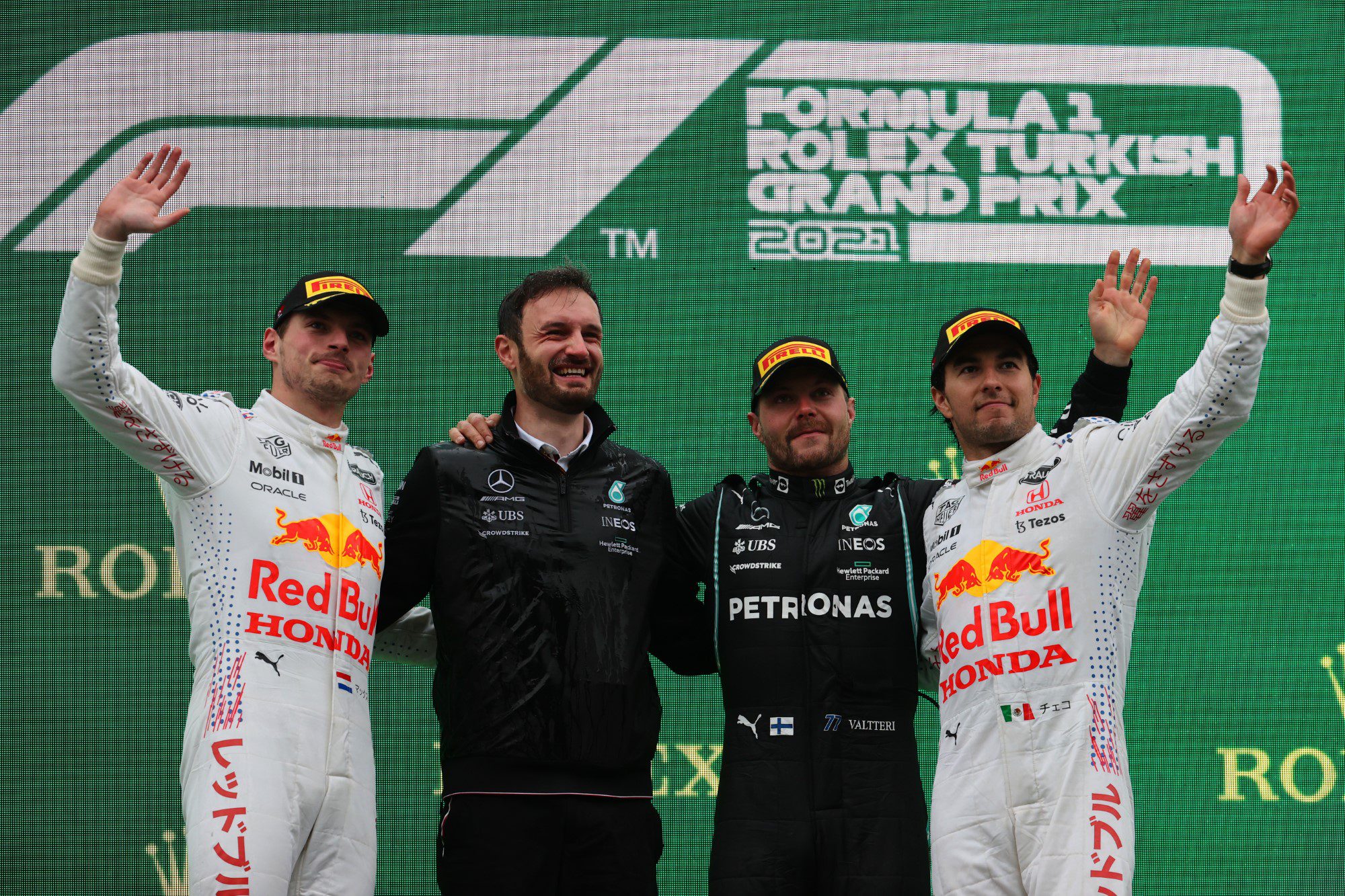 Max Verstappen, Valtteri Bottas e Sergio Perez, Pódio, GP da Turquia, F1 2021