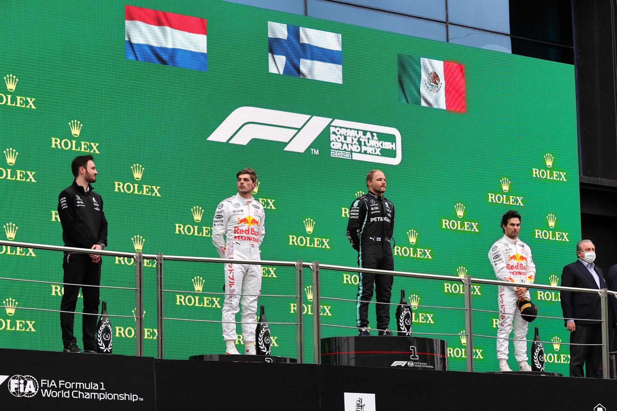 Max Verstappen, Valtteri Bottas e Sergio Perez, Pódio, GP da Turquia, F1 2021