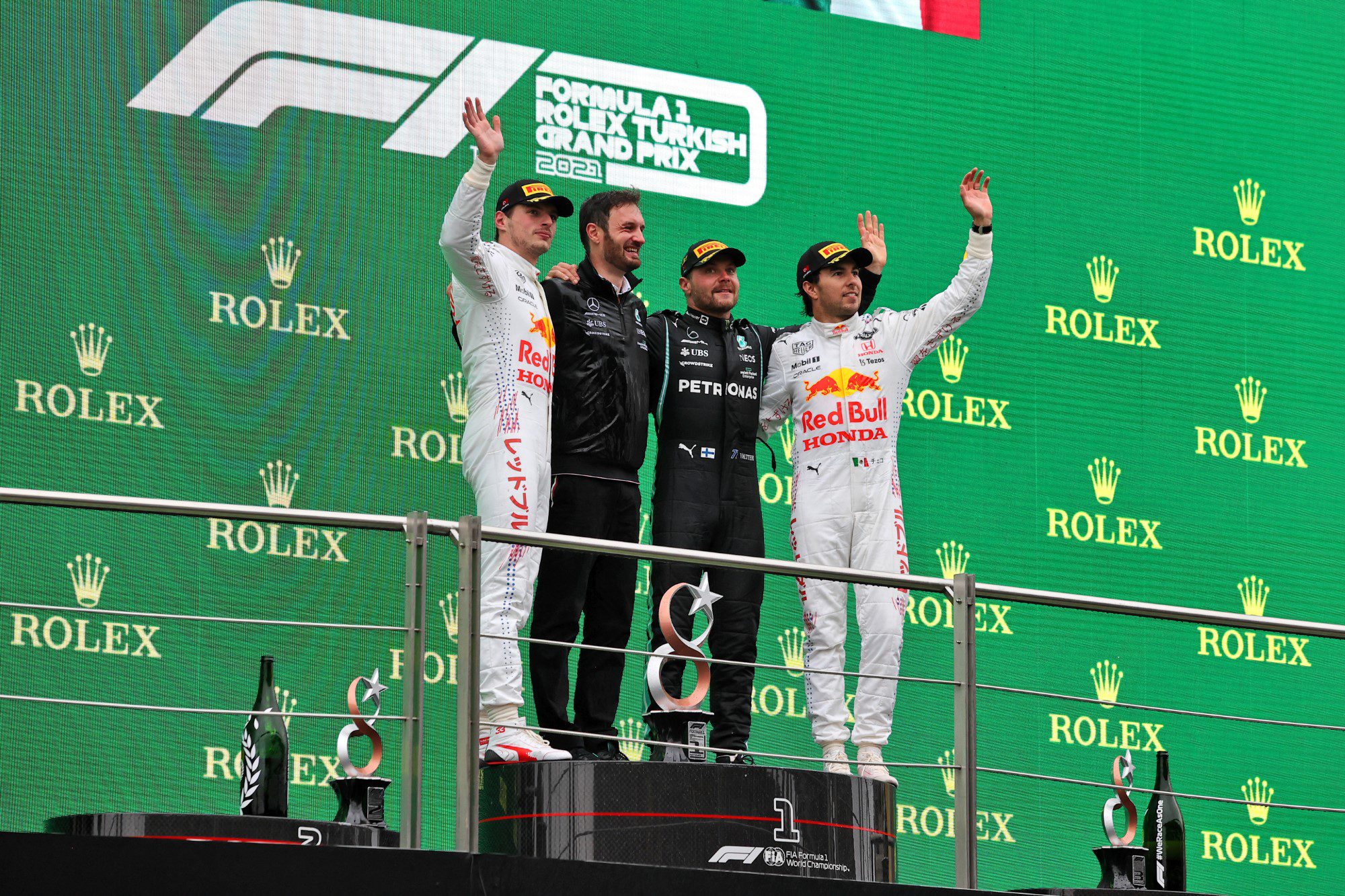 Max Verstappen, Valtteri Bottas e Sergio Perez, Pódio, GP da Turquia, F1 2021